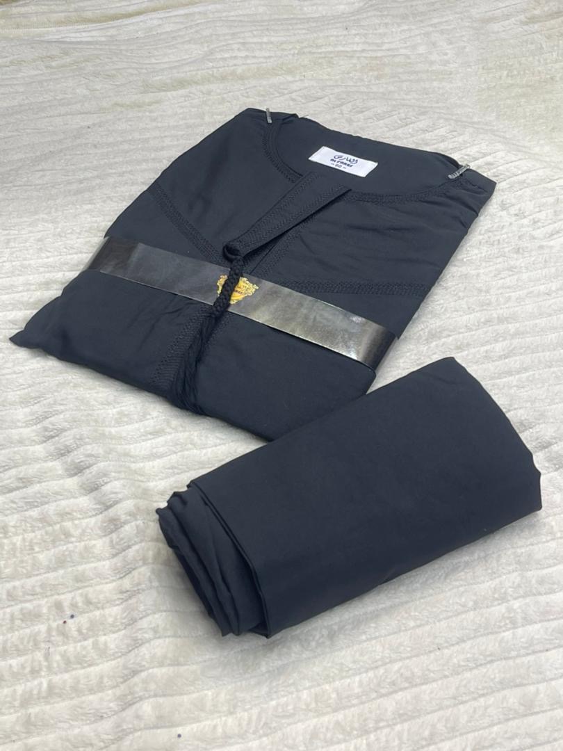 Jalaba avec pantalon noir