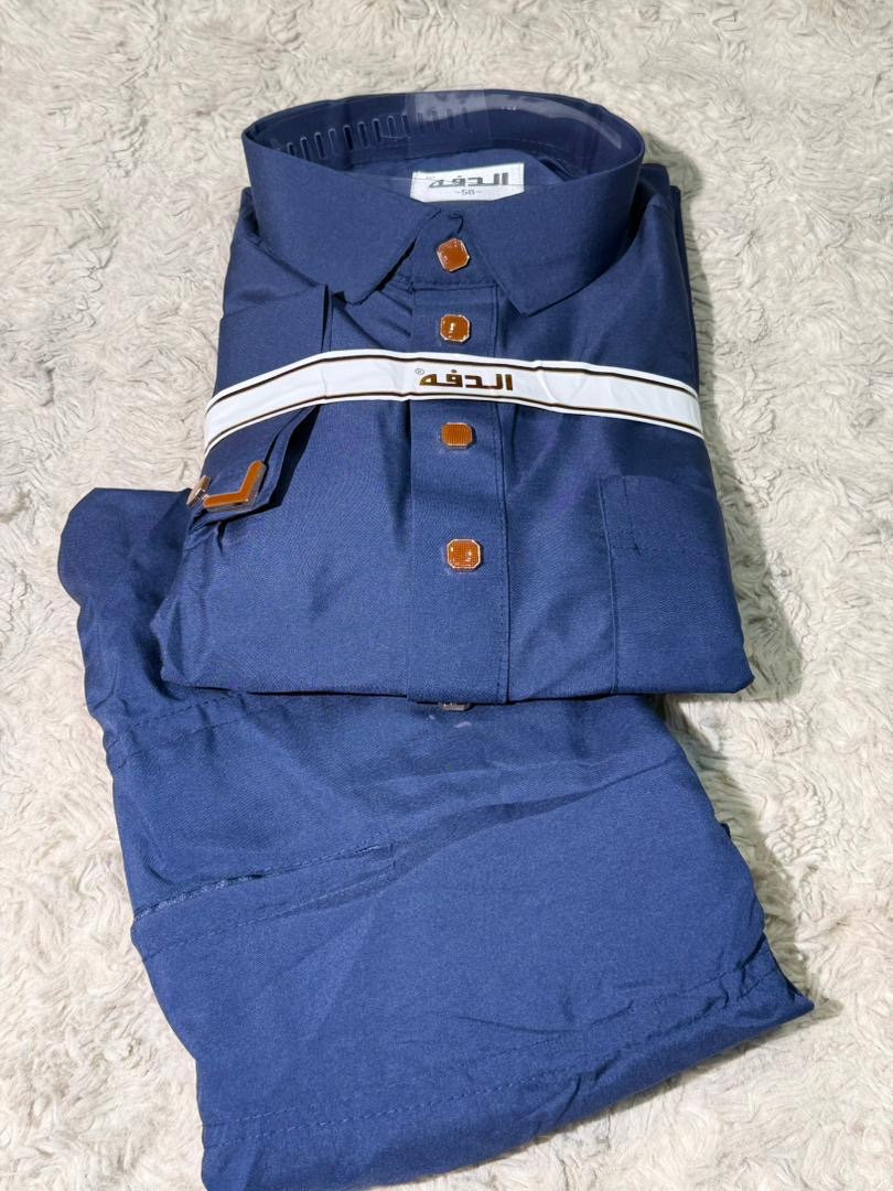 Jalaba avec pantalon bleu marine