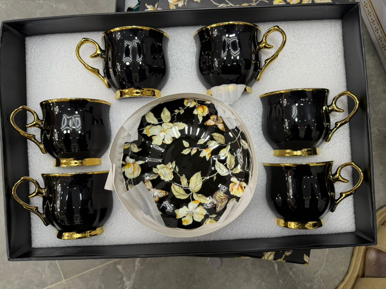 ensemble 12pcs noir tasses et sous tasses