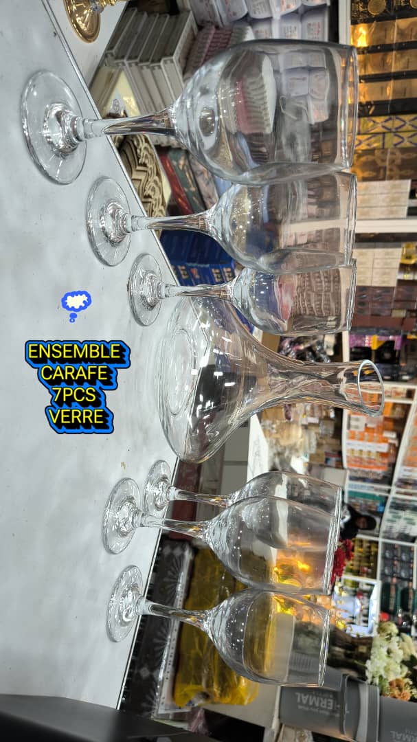 ensemble 7pcs carafe et tasses en verre