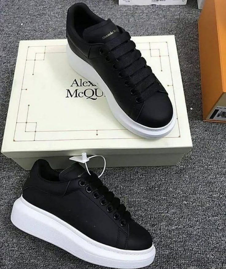 Alexandeer mcqueen